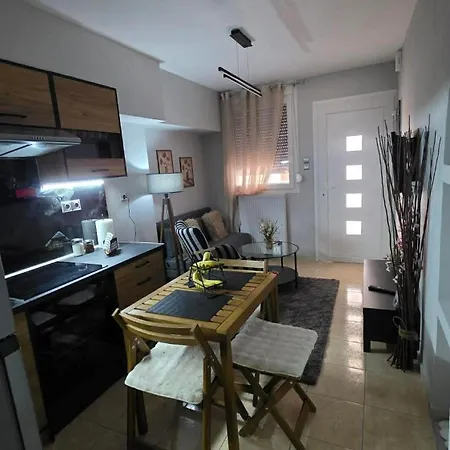 Cozy Apartment